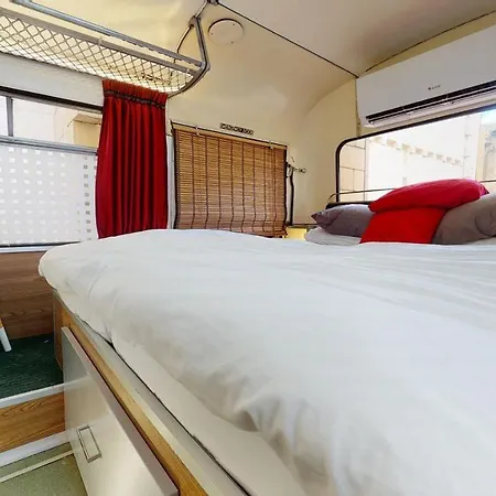 Gozo Bus Glamping Apartment *